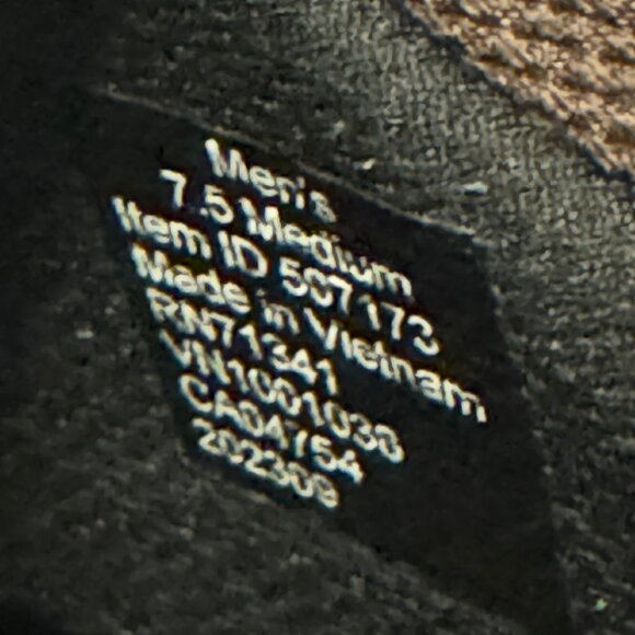 LL Bean Storm Chaser 5 slip ons - mens 7.5, wms 8.5-9 - Picture 4 of 4